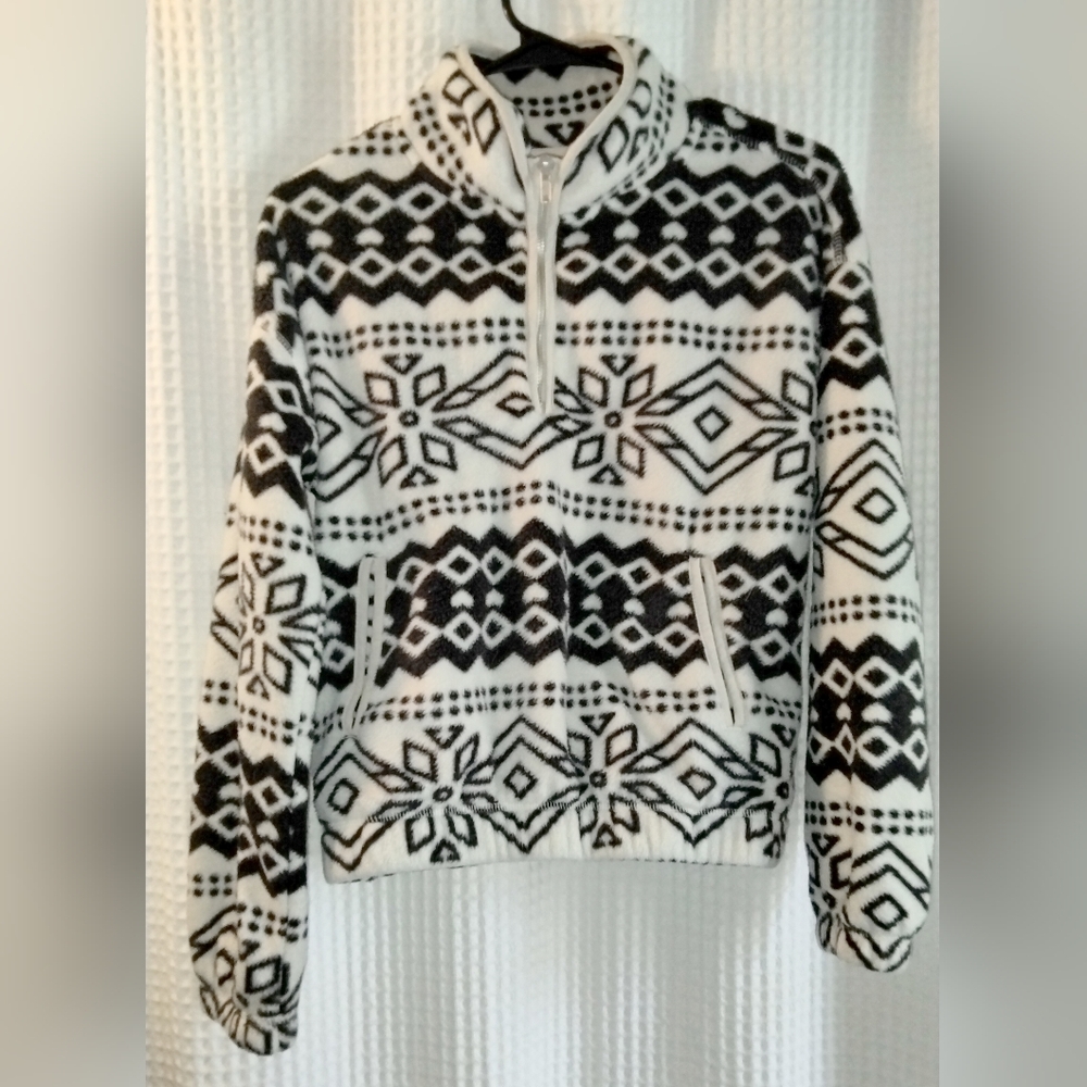 Thread and Supply Cropped Hoodie